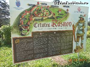 [P05] La Cetatea Râşnov - Planul general al aşezării medievale fortificate.  » foto by iulianic
 - 
<span class="allrVoted glyphicon glyphicon-heart hidden" id="av540851"></span>
<a class="m-l-10 hidden" id="sv540851" onclick="voting_Foto_DelVot(,540851,3588)" role="button">șterge vot <span class="glyphicon glyphicon-remove"></span></a>
<a id="v9540851" class=" c-red"  onclick="voting_Foto_SetVot(540851)" role="button"><span class="glyphicon glyphicon-heart-empty"></span> <b>LIKE</b> = Votează poza</a> <img class="hidden"  id="f540851W9" src="/imagini/loader.gif" border="0" /><span class="AjErrMes hidden" id="e540851ErM"></span>