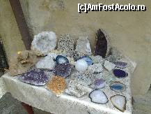 [P14] Expozitie de flori si cristale de mina.  » foto by GYL*
 - 
<span class="allrVoted glyphicon glyphicon-heart hidden" id="av463106"></span>
<a class="m-l-10 hidden" id="sv463106" onclick="voting_Foto_DelVot(,463106,3588)" role="button">șterge vot <span class="glyphicon glyphicon-remove"></span></a>
<a id="v9463106" class=" c-red"  onclick="voting_Foto_SetVot(463106)" role="button"><span class="glyphicon glyphicon-heart-empty"></span> <b>LIKE</b> = Votează poza</a> <img class="hidden"  id="f463106W9" src="/imagini/loader.gif" border="0" /><span class="AjErrMes hidden" id="e463106ErM"></span>