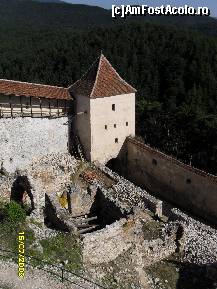[P04] priveliste din interiorul cetatii Rasnov » foto by ms65
 - 
<span class="allrVoted glyphicon glyphicon-heart hidden" id="av60281"></span>
<a class="m-l-10 hidden" id="sv60281" onclick="voting_Foto_DelVot(,60281,3588)" role="button">șterge vot <span class="glyphicon glyphicon-remove"></span></a>
<a id="v960281" class=" c-red"  onclick="voting_Foto_SetVot(60281)" role="button"><span class="glyphicon glyphicon-heart-empty"></span> <b>LIKE</b> = Votează poza</a> <img class="hidden"  id="f60281W9" src="/imagini/loader.gif" border="0" /><span class="AjErrMes hidden" id="e60281ErM"></span>