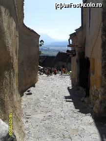[P06] aleile pietruite care serpuiesc prin cetate » foto by ms65
 - 
<span class="allrVoted glyphicon glyphicon-heart hidden" id="av60283"></span>
<a class="m-l-10 hidden" id="sv60283" onclick="voting_Foto_DelVot(,60283,3588)" role="button">șterge vot <span class="glyphicon glyphicon-remove"></span></a>
<a id="v960283" class=" c-red"  onclick="voting_Foto_SetVot(60283)" role="button"><span class="glyphicon glyphicon-heart-empty"></span> <b>LIKE</b> = Votează poza</a> <img class="hidden"  id="f60283W9" src="/imagini/loader.gif" border="0" /><span class="AjErrMes hidden" id="e60283ErM"></span>