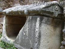 [P05] Grota celor 7 adormiti Efes - un sarcofag ramas printre ruine » foto by biancuta
 - 
<span class="allrVoted glyphicon glyphicon-heart hidden" id="av95220"></span>
<a class="m-l-10 hidden" id="sv95220" onclick="voting_Foto_DelVot(,95220,3592)" role="button">șterge vot <span class="glyphicon glyphicon-remove"></span></a>
<a id="v995220" class=" c-red"  onclick="voting_Foto_SetVot(95220)" role="button"><span class="glyphicon glyphicon-heart-empty"></span> <b>LIKE</b> = Votează poza</a> <img class="hidden"  id="f95220W9" src="/imagini/loader.gif" border="0" /><span class="AjErrMes hidden" id="e95220ErM"></span>