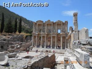 [P12] Biblioteca lui Celsus » foto by zlatna
 - 
<span class="allrVoted glyphicon glyphicon-heart hidden" id="av1086485"></span>
<a class="m-l-10 hidden" id="sv1086485" onclick="voting_Foto_DelVot(,1086485,3592)" role="button">șterge vot <span class="glyphicon glyphicon-remove"></span></a>
<a id="v91086485" class=" c-red"  onclick="voting_Foto_SetVot(1086485)" role="button"><span class="glyphicon glyphicon-heart-empty"></span> <b>LIKE</b> = Votează poza</a> <img class="hidden"  id="f1086485W9" src="/imagini/loader.gif" border="0" /><span class="AjErrMes hidden" id="e1086485ErM"></span>