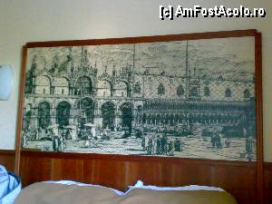 [P01] Foto din camera-Hotel President Mestre » foto by yuly68*
 - 
<span class="allrVoted glyphicon glyphicon-heart hidden" id="av386869"></span>
<a class="m-l-10 hidden" id="sv386869" onclick="voting_Foto_DelVot(,386869,3595)" role="button">șterge vot <span class="glyphicon glyphicon-remove"></span></a>
<a id="v9386869" class=" c-red"  onclick="voting_Foto_SetVot(386869)" role="button"><span class="glyphicon glyphicon-heart-empty"></span> <b>LIKE</b> = Votează poza</a> <img class="hidden"  id="f386869W9" src="/imagini/loader.gif" border="0" /><span class="AjErrMes hidden" id="e386869ErM"></span>