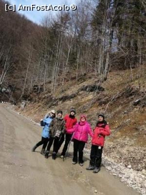 [P16] Cheile Bistriței, V&acirc;lcea » foto by Mioritik
 - 
<span class="allrVoted glyphicon glyphicon-heart hidden" id="av1288977"></span>
<a class="m-l-10 hidden" id="sv1288977" onclick="voting_Foto_DelVot(,1288977,3601)" role="button">șterge vot <span class="glyphicon glyphicon-remove"></span></a>
<a id="v91288977" class=" c-red"  onclick="voting_Foto_SetVot(1288977)" role="button"><span class="glyphicon glyphicon-heart-empty"></span> <b>LIKE</b> = Votează poza</a> <img class="hidden"  id="f1288977W9" src="/imagini/loader.gif" border="0" /><span class="AjErrMes hidden" id="e1288977ErM"></span>