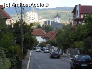 [P01] R&acirc;mnicu V&acirc;lcea - Pe Str. Colonel Bădescu, mai jos de Hotel Panoramic. » foto by iulianic
 - 
<span class="allrVoted glyphicon glyphicon-heart hidden" id="av1254797"></span>
<a class="m-l-10 hidden" id="sv1254797" onclick="voting_Foto_DelVot(,1254797,3601)" role="button">șterge vot <span class="glyphicon glyphicon-remove"></span></a>
<a id="v91254797" class=" c-red"  onclick="voting_Foto_SetVot(1254797)" role="button"><span class="glyphicon glyphicon-heart-empty"></span> <b>LIKE</b> = Votează poza</a> <img class="hidden"  id="f1254797W9" src="/imagini/loader.gif" border="0" /><span class="AjErrMes hidden" id="e1254797ErM"></span>