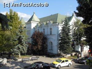 [P15] R&acirc;mnicu V&acirc;lcea - Pe Str. Carol I. » foto by iulianic
 - 
<span class="allrVoted glyphicon glyphicon-heart hidden" id="av1254811"></span>
<a class="m-l-10 hidden" id="sv1254811" onclick="voting_Foto_DelVot(,1254811,3601)" role="button">șterge vot <span class="glyphicon glyphicon-remove"></span></a>
<a id="v91254811" class=" c-red"  onclick="voting_Foto_SetVot(1254811)" role="button"><span class="glyphicon glyphicon-heart-empty"></span> <b>LIKE</b> = Votează poza</a> <img class="hidden"  id="f1254811W9" src="/imagini/loader.gif" border="0" /><span class="AjErrMes hidden" id="e1254811ErM"></span>