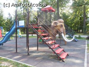 [P30] R&acirc;mnicu V&acirc;lcea - Parcul Zăvoi. » foto by iulianic
 - 
<span class="allrVoted glyphicon glyphicon-heart hidden" id="av1254826"></span>
<a class="m-l-10 hidden" id="sv1254826" onclick="voting_Foto_DelVot(,1254826,3601)" role="button">șterge vot <span class="glyphicon glyphicon-remove"></span></a>
<a id="v91254826" class=" c-red"  onclick="voting_Foto_SetVot(1254826)" role="button"><span class="glyphicon glyphicon-heart-empty"></span> <b>LIKE</b> = Votează poza</a> <img class="hidden"  id="f1254826W9" src="/imagini/loader.gif" border="0" /><span class="AjErrMes hidden" id="e1254826ErM"></span>