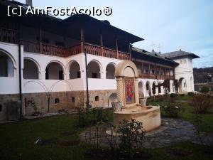 [P19] Schitul Ostrov » foto by crismis
 - 
<span class="allrVoted glyphicon glyphicon-heart hidden" id="av1277804"></span>
<a class="m-l-10 hidden" id="sv1277804" onclick="voting_Foto_DelVot(,1277804,3601)" role="button">șterge vot <span class="glyphicon glyphicon-remove"></span></a>
<a id="v91277804" class=" c-red"  onclick="voting_Foto_SetVot(1277804)" role="button"><span class="glyphicon glyphicon-heart-empty"></span> <b>LIKE</b> = Votează poza</a> <img class="hidden"  id="f1277804W9" src="/imagini/loader.gif" border="0" /><span class="AjErrMes hidden" id="e1277804ErM"></span>