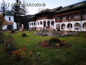 [P21] Schitul Ostrov » foto by crismis
 - 
<span class="allrVoted glyphicon glyphicon-heart hidden" id="av1277806"></span>
<a class="m-l-10 hidden" id="sv1277806" onclick="voting_Foto_DelVot(,1277806,3601)" role="button">șterge vot <span class="glyphicon glyphicon-remove"></span></a>
<a id="v91277806" class=" c-red"  onclick="voting_Foto_SetVot(1277806)" role="button"><span class="glyphicon glyphicon-heart-empty"></span> <b>LIKE</b> = Votează poza</a> <img class="hidden"  id="f1277806W9" src="/imagini/loader.gif" border="0" /><span class="AjErrMes hidden" id="e1277806ErM"></span>