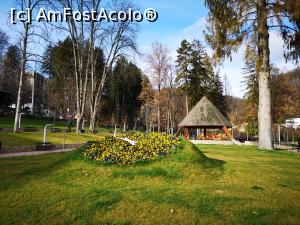 [P25] Băile Olănești; parcul » foto by crismis
 - 
<span class="allrVoted glyphicon glyphicon-heart hidden" id="av1277810"></span>
<a class="m-l-10 hidden" id="sv1277810" onclick="voting_Foto_DelVot(,1277810,3601)" role="button">șterge vot <span class="glyphicon glyphicon-remove"></span></a>
<a id="v91277810" class=" c-red"  onclick="voting_Foto_SetVot(1277810)" role="button"><span class="glyphicon glyphicon-heart-empty"></span> <b>LIKE</b> = Votează poza</a> <img class="hidden"  id="f1277810W9" src="/imagini/loader.gif" border="0" /><span class="AjErrMes hidden" id="e1277810ErM"></span>