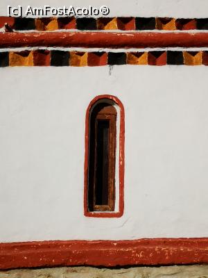 [P40] M&acirc;năstirea Comanca; detaliu » foto by crismis
 - 
<span class="allrVoted glyphicon glyphicon-heart hidden" id="av1277825"></span>
<a class="m-l-10 hidden" id="sv1277825" onclick="voting_Foto_DelVot(,1277825,3601)" role="button">șterge vot <span class="glyphicon glyphicon-remove"></span></a>
<a id="v91277825" class=" c-red"  onclick="voting_Foto_SetVot(1277825)" role="button"><span class="glyphicon glyphicon-heart-empty"></span> <b>LIKE</b> = Votează poza</a> <img class="hidden"  id="f1277825W9" src="/imagini/loader.gif" border="0" /><span class="AjErrMes hidden" id="e1277825ErM"></span>