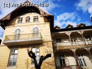 [P47] Băile Govora » foto by crismis
 - 
<span class="allrVoted glyphicon glyphicon-heart hidden" id="av1277832"></span>
<a class="m-l-10 hidden" id="sv1277832" onclick="voting_Foto_DelVot(,1277832,3601)" role="button">șterge vot <span class="glyphicon glyphicon-remove"></span></a>
<a id="v91277832" class=" c-red"  onclick="voting_Foto_SetVot(1277832)" role="button"><span class="glyphicon glyphicon-heart-empty"></span> <b>LIKE</b> = Votează poza</a> <img class="hidden"  id="f1277832W9" src="/imagini/loader.gif" border="0" /><span class="AjErrMes hidden" id="e1277832ErM"></span>