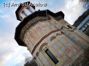 [P79] M&acirc;năstirea Dintr-un Lemn; biserica de piatră » foto by crismis
 - 
<span class="allrVoted glyphicon glyphicon-heart hidden" id="av1277864"></span>
<a class="m-l-10 hidden" id="sv1277864" onclick="voting_Foto_DelVot(,1277864,3601)" role="button">șterge vot <span class="glyphicon glyphicon-remove"></span></a>
<a id="v91277864" class=" c-red"  onclick="voting_Foto_SetVot(1277864)" role="button"><span class="glyphicon glyphicon-heart-empty"></span> <b>LIKE</b> = Votează poza</a> <img class="hidden"  id="f1277864W9" src="/imagini/loader.gif" border="0" /><span class="AjErrMes hidden" id="e1277864ErM"></span>