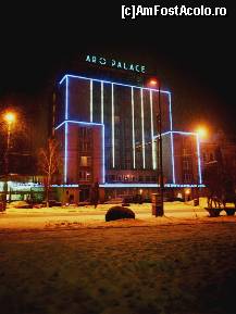 [P13] Hotelul Aro Palace in miez de noapte, printre fulgi de nea » foto by Claudiu U.
 - 
<span class="allrVoted glyphicon glyphicon-heart hidden" id="av200019"></span>
<a class="m-l-10 hidden" id="sv200019" onclick="voting_Foto_DelVot(,200019,3615)" role="button">șterge vot <span class="glyphicon glyphicon-remove"></span></a>
<a id="v9200019" class=" c-red"  onclick="voting_Foto_SetVot(200019)" role="button"><span class="glyphicon glyphicon-heart-empty"></span> <b>LIKE</b> = Votează poza</a> <img class="hidden"  id="f200019W9" src="/imagini/loader.gif" border="0" /><span class="AjErrMes hidden" id="e200019ErM"></span>