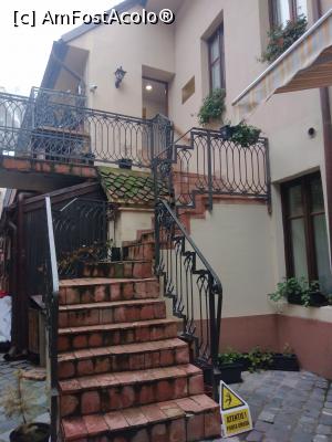 [P17] Drachenhaus, Brașov, Nicolae Bălcescu 12 » foto by Mioritik
 - 
<span class="allrVoted glyphicon glyphicon-heart hidden" id="av1272603"></span>
<a class="m-l-10 hidden" id="sv1272603" onclick="voting_Foto_DelVot(,1272603,3615)" role="button">șterge vot <span class="glyphicon glyphicon-remove"></span></a>
<a id="v91272603" class=" c-red"  onclick="voting_Foto_SetVot(1272603)" role="button"><span class="glyphicon glyphicon-heart-empty"></span> <b>LIKE</b> = Votează poza</a> <img class="hidden"  id="f1272603W9" src="/imagini/loader.gif" border="0" /><span class="AjErrMes hidden" id="e1272603ErM"></span>