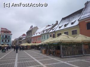 [P41] Piața Sfatului, Brașov » foto by Mioritik
 - 
<span class="allrVoted glyphicon glyphicon-heart hidden" id="av1272627"></span>
<a class="m-l-10 hidden" id="sv1272627" onclick="voting_Foto_DelVot(,1272627,3615)" role="button">șterge vot <span class="glyphicon glyphicon-remove"></span></a>
<a id="v91272627" class=" c-red"  onclick="voting_Foto_SetVot(1272627)" role="button"><span class="glyphicon glyphicon-heart-empty"></span> <b>LIKE</b> = Votează poza</a> <img class="hidden"  id="f1272627W9" src="/imagini/loader.gif" border="0" /><span class="AjErrMes hidden" id="e1272627ErM"></span>