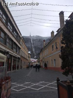 [P45] Centrul Vechi, Brașov și Tâmpa » foto by Mioritik
 - 
<span class="allrVoted glyphicon glyphicon-heart hidden" id="av1272631"></span>
<a class="m-l-10 hidden" id="sv1272631" onclick="voting_Foto_DelVot(,1272631,3615)" role="button">șterge vot <span class="glyphicon glyphicon-remove"></span></a>
<a id="v91272631" class=" c-red"  onclick="voting_Foto_SetVot(1272631)" role="button"><span class="glyphicon glyphicon-heart-empty"></span> <b>LIKE</b> = Votează poza</a> <img class="hidden"  id="f1272631W9" src="/imagini/loader.gif" border="0" /><span class="AjErrMes hidden" id="e1272631ErM"></span>