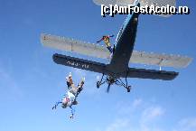 [P03] O alta fotografii de 'generic' cum spun baietii... Tandemul si la iesirea din avion sotul meu. » foto by IUBONI
 - 
<span class="allrVoted glyphicon glyphicon-heart hidden" id="av89769"></span>
<a class="m-l-10 hidden" id="sv89769" onclick="voting_Foto_DelVot(,89769,3615)" role="button">șterge vot <span class="glyphicon glyphicon-remove"></span></a>
<a id="v989769" class=" c-red"  onclick="voting_Foto_SetVot(89769)" role="button"><span class="glyphicon glyphicon-heart-empty"></span> <b>LIKE</b> = Votează poza</a> <img class="hidden"  id="f89769W9" src="/imagini/loader.gif" border="0" /><span class="AjErrMes hidden" id="e89769ErM"></span>