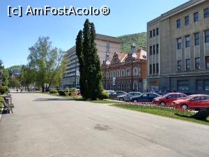 [P14] În dreapta Palatul Telefoanelor, în mijloc Muzeul de Artă, hotelul Capitol. În stânga, parcul.  » foto by maryka
 - 
<span class="allrVoted glyphicon glyphicon-heart hidden" id="av962419"></span>
<a class="m-l-10 hidden" id="sv962419" onclick="voting_Foto_DelVot(,962419,3615)" role="button">șterge vot <span class="glyphicon glyphicon-remove"></span></a>
<a id="v9962419" class=" c-red"  onclick="voting_Foto_SetVot(962419)" role="button"><span class="glyphicon glyphicon-heart-empty"></span> <b>LIKE</b> = Votează poza</a> <img class="hidden"  id="f962419W9" src="/imagini/loader.gif" border="0" /><span class="AjErrMes hidden" id="e962419ErM"></span>