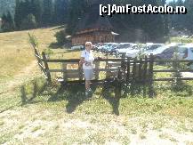 [P03] eu cu Unita in fata bisericutei de lemn » foto by grecudoina
 - 
<span class="allrVoted glyphicon glyphicon-heart hidden" id="av364906"></span>
<a class="m-l-10 hidden" id="sv364906" onclick="voting_Foto_DelVot(,364906,3615)" role="button">șterge vot <span class="glyphicon glyphicon-remove"></span></a>
<a id="v9364906" class=" c-red"  onclick="voting_Foto_SetVot(364906)" role="button"><span class="glyphicon glyphicon-heart-empty"></span> <b>LIKE</b> = Votează poza</a> <img class="hidden"  id="f364906W9" src="/imagini/loader.gif" border="0" /><span class="AjErrMes hidden" id="e364906ErM"></span>