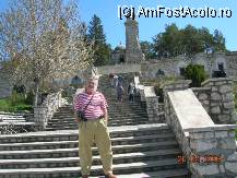 [P18] Mausoleul de la Stoenesti (Dragoslavele-Bran) » foto by mcosmin
 - 
<span class="allrVoted glyphicon glyphicon-heart hidden" id="av34561"></span>
<a class="m-l-10 hidden" id="sv34561" onclick="voting_Foto_DelVot(,34561,3615)" role="button">șterge vot <span class="glyphicon glyphicon-remove"></span></a>
<a id="v934561" class=" c-red"  onclick="voting_Foto_SetVot(34561)" role="button"><span class="glyphicon glyphicon-heart-empty"></span> <b>LIKE</b> = Votează poza</a> <img class="hidden"  id="f34561W9" src="/imagini/loader.gif" border="0" /><span class="AjErrMes hidden" id="e34561ErM"></span>
