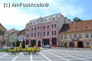 [P15] Piața Sfatului » foto by AZE
 - 
<span class="allrVoted glyphicon glyphicon-heart hidden" id="av1106468"></span>
<a class="m-l-10 hidden" id="sv1106468" onclick="voting_Foto_DelVot(,1106468,3615)" role="button">șterge vot <span class="glyphicon glyphicon-remove"></span></a>
<a id="v91106468" class=" c-red"  onclick="voting_Foto_SetVot(1106468)" role="button"><span class="glyphicon glyphicon-heart-empty"></span> <b>LIKE</b> = Votează poza</a> <img class="hidden"  id="f1106468W9" src="/imagini/loader.gif" border="0" /><span class="AjErrMes hidden" id="e1106468ErM"></span>