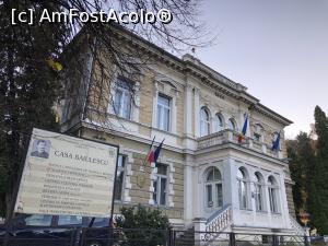 [P58] Brasov- Casa Baiulescu » foto by mishu
 - 
<span class="allrVoted glyphicon glyphicon-heart hidden" id="av1281773"></span>
<a class="m-l-10 hidden" id="sv1281773" onclick="voting_Foto_DelVot(,1281773,3615)" role="button">șterge vot <span class="glyphicon glyphicon-remove"></span></a>
<a id="v91281773" class=" c-red"  onclick="voting_Foto_SetVot(1281773)" role="button"><span class="glyphicon glyphicon-heart-empty"></span> <b>LIKE</b> = Votează poza</a> <img class="hidden"  id="f1281773W9" src="/imagini/loader.gif" border="0" /><span class="AjErrMes hidden" id="e1281773ErM"></span>
