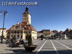 [P81] Brasov-Din nou Piata Sfatului, dar pe lumina » foto by mishu
 - 
<span class="allrVoted glyphicon glyphicon-heart hidden" id="av1281796"></span>
<a class="m-l-10 hidden" id="sv1281796" onclick="voting_Foto_DelVot(,1281796,3615)" role="button">șterge vot <span class="glyphicon glyphicon-remove"></span></a>
<a id="v91281796" class=" c-red"  onclick="voting_Foto_SetVot(1281796)" role="button"><span class="glyphicon glyphicon-heart-empty"></span> <b>LIKE</b> = Votează poza</a> <img class="hidden"  id="f1281796W9" src="/imagini/loader.gif" border="0" /><span class="AjErrMes hidden" id="e1281796ErM"></span>