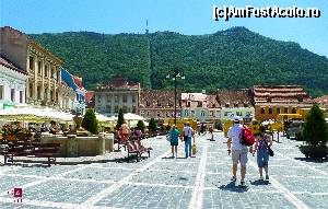 [P01] Piața Sfatului.  » foto by andreieu
 - 
<span class="allrVoted glyphicon glyphicon-heart hidden" id="av645200"></span>
<a class="m-l-10 hidden" id="sv645200" onclick="voting_Foto_DelVot(,645200,3615)" role="button">șterge vot <span class="glyphicon glyphicon-remove"></span></a>
<a id="v9645200" class=" c-red"  onclick="voting_Foto_SetVot(645200)" role="button"><span class="glyphicon glyphicon-heart-empty"></span> <b>LIKE</b> = Votează poza</a> <img class="hidden"  id="f645200W9" src="/imagini/loader.gif" border="0" /><span class="AjErrMes hidden" id="e645200ErM"></span>