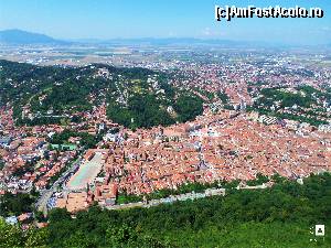 [P06] Panorama asupra Brașovului.  » foto by andreieu
 - 
<span class="allrVoted glyphicon glyphicon-heart hidden" id="av645205"></span>
<a class="m-l-10 hidden" id="sv645205" onclick="voting_Foto_DelVot(,645205,3615)" role="button">șterge vot <span class="glyphicon glyphicon-remove"></span></a>
<a id="v9645205" class=" c-red"  onclick="voting_Foto_SetVot(645205)" role="button"><span class="glyphicon glyphicon-heart-empty"></span> <b>LIKE</b> = Votează poza</a> <img class="hidden"  id="f645205W9" src="/imagini/loader.gif" border="0" /><span class="AjErrMes hidden" id="e645205ErM"></span>