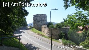 [P01] Brașov. Pe aleea T. Brediceanu, spre telecabină » foto by ungureanica
 - 
<span class="allrVoted glyphicon glyphicon-heart hidden" id="av1129463"></span>
<a class="m-l-10 hidden" id="sv1129463" onclick="voting_Foto_DelVot(,1129463,3615)" role="button">șterge vot <span class="glyphicon glyphicon-remove"></span></a>
<a id="v91129463" class=" c-red"  onclick="voting_Foto_SetVot(1129463)" role="button"><span class="glyphicon glyphicon-heart-empty"></span> <b>LIKE</b> = Votează poza</a> <img class="hidden"  id="f1129463W9" src="/imagini/loader.gif" border="0" /><span class="AjErrMes hidden" id="e1129463ErM"></span>