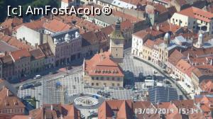 [P10] Brașov. Piața Sfatului văzută cu zoom de pe tâmpa » foto by ungureanica
 - 
<span class="allrVoted glyphicon glyphicon-heart hidden" id="av1129472"></span>
<a class="m-l-10 hidden" id="sv1129472" onclick="voting_Foto_DelVot(,1129472,3615)" role="button">șterge vot <span class="glyphicon glyphicon-remove"></span></a>
<a id="v91129472" class=" c-red"  onclick="voting_Foto_SetVot(1129472)" role="button"><span class="glyphicon glyphicon-heart-empty"></span> <b>LIKE</b> = Votează poza</a> <img class="hidden"  id="f1129472W9" src="/imagini/loader.gif" border="0" /><span class="AjErrMes hidden" id="e1129472ErM"></span>
