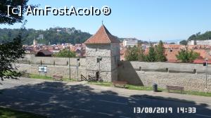[P03] Brașov. Pe aleea T. Brediceanu, spre telecabină » foto by ungureanica
 - 
<span class="allrVoted glyphicon glyphicon-heart hidden" id="av1129465"></span>
<a class="m-l-10 hidden" id="sv1129465" onclick="voting_Foto_DelVot(,1129465,3615)" role="button">șterge vot <span class="glyphicon glyphicon-remove"></span></a>
<a id="v91129465" class=" c-red"  onclick="voting_Foto_SetVot(1129465)" role="button"><span class="glyphicon glyphicon-heart-empty"></span> <b>LIKE</b> = Votează poza</a> <img class="hidden"  id="f1129465W9" src="/imagini/loader.gif" border="0" /><span class="AjErrMes hidden" id="e1129465ErM"></span>