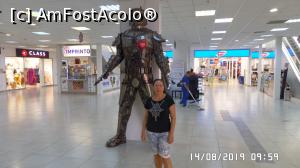 [P35] Brașov. Eliana Mall » foto by ungureanica
 - 
<span class="allrVoted glyphicon glyphicon-heart hidden" id="av1129497"></span>
<a class="m-l-10 hidden" id="sv1129497" onclick="voting_Foto_DelVot(,1129497,3615)" role="button">șterge vot <span class="glyphicon glyphicon-remove"></span></a>
<a id="v91129497" class=" c-red"  onclick="voting_Foto_SetVot(1129497)" role="button"><span class="glyphicon glyphicon-heart-empty"></span> <b>LIKE</b> = Votează poza</a> <img class="hidden"  id="f1129497W9" src="/imagini/loader.gif" border="0" /><span class="AjErrMes hidden" id="e1129497ErM"></span>