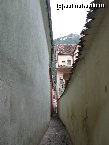 [P06] Strada Sforii. » foto by mirelutza
 - 
<span class="allrVoted glyphicon glyphicon-heart hidden" id="av51311"></span>
<a class="m-l-10 hidden" id="sv51311" onclick="voting_Foto_DelVot(,51311,3615)" role="button">șterge vot <span class="glyphicon glyphicon-remove"></span></a>
<a id="v951311" class=" c-red"  onclick="voting_Foto_SetVot(51311)" role="button"><span class="glyphicon glyphicon-heart-empty"></span> <b>LIKE</b> = Votează poza</a> <img class="hidden"  id="f51311W9" src="/imagini/loader.gif" border="0" /><span class="AjErrMes hidden" id="e51311ErM"></span>