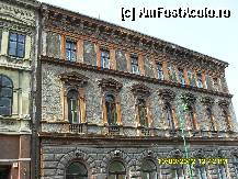 [P15] la plimbare prin Brasov.Aici am admirat aceasta superba cladire, veche ,dar cu niste picturi deosebite. » foto by adryana
 - 
<span class="allrVoted glyphicon glyphicon-heart hidden" id="av305826"></span>
<a class="m-l-10 hidden" id="sv305826" onclick="voting_Foto_DelVot(,305826,3615)" role="button">șterge vot <span class="glyphicon glyphicon-remove"></span></a>
<a id="v9305826" class=" c-red"  onclick="voting_Foto_SetVot(305826)" role="button"><span class="glyphicon glyphicon-heart-empty"></span> <b>LIKE</b> = Votează poza</a> <img class="hidden"  id="f305826W9" src="/imagini/loader.gif" border="0" /><span class="AjErrMes hidden" id="e305826ErM"></span>