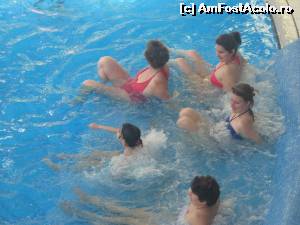 [P10] Pe marginile piscinei comune, functioneaza un sistem de jacuzzi » foto by dorgo
 - 
<span class="allrVoted glyphicon glyphicon-heart hidden" id="av519462"></span>
<a class="m-l-10 hidden" id="sv519462" onclick="voting_Foto_DelVot(,519462,3615)" role="button">șterge vot <span class="glyphicon glyphicon-remove"></span></a>
<a id="v9519462" class=" c-red"  onclick="voting_Foto_SetVot(519462)" role="button"><span class="glyphicon glyphicon-heart-empty"></span> <b>LIKE</b> = Votează poza</a> <img class="hidden"  id="f519462W9" src="/imagini/loader.gif" border="0" /><span class="AjErrMes hidden" id="e519462ErM"></span>