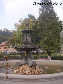 [P58] Fantana din parcul de langa Cercul Militar » foto by abbilbal*
 - 
<span class="allrVoted glyphicon glyphicon-heart hidden" id="av84100"></span>
<a class="m-l-10 hidden" id="sv84100" onclick="voting_Foto_DelVot(,84100,3615)" role="button">șterge vot <span class="glyphicon glyphicon-remove"></span></a>
<a id="v984100" class=" c-red"  onclick="voting_Foto_SetVot(84100)" role="button"><span class="glyphicon glyphicon-heart-empty"></span> <b>LIKE</b> = Votează poza</a> <img class="hidden"  id="f84100W9" src="/imagini/loader.gif" border="0" /><span class="AjErrMes hidden" id="e84100ErM"></span>