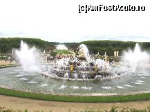 [P04] Gradinile Versilles- fantana lui Neptun » foto by Michi
 - 
<span class="allrVoted glyphicon glyphicon-heart hidden" id="av79572"></span>
<a class="m-l-10 hidden" id="sv79572" onclick="voting_Foto_DelVot(,79572,3618)" role="button">șterge vot <span class="glyphicon glyphicon-remove"></span></a>
<a id="v979572" class=" c-red"  onclick="voting_Foto_SetVot(79572)" role="button"><span class="glyphicon glyphicon-heart-empty"></span> <b>LIKE</b> = Votează poza</a> <img class="hidden"  id="f79572W9" src="/imagini/loader.gif" border="0" /><span class="AjErrMes hidden" id="e79572ErM"></span>