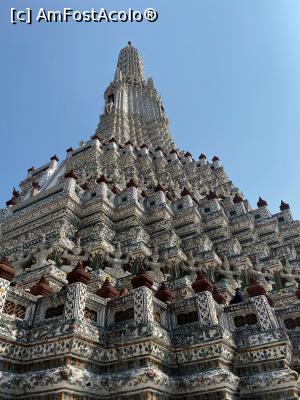 [P01] Wat Arun Temple » foto by ailynuka
 - 
<span class="allrVoted glyphicon glyphicon-heart hidden" id="av1161336"></span>
<a class="m-l-10 hidden" id="sv1161336" onclick="voting_Foto_DelVot(,1161336,3625)" role="button">șterge vot <span class="glyphicon glyphicon-remove"></span></a>
<a id="v91161336" class=" c-red"  onclick="voting_Foto_SetVot(1161336)" role="button"><span class="glyphicon glyphicon-heart-empty"></span> <b>LIKE</b> = Votează poza</a> <img class="hidden"  id="f1161336W9" src="/imagini/loader.gif" border="0" /><span class="AjErrMes hidden" id="e1161336ErM"></span>