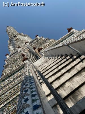 [P02] Wat Arun Temple » foto by ailynuka
 - 
<span class="allrVoted glyphicon glyphicon-heart hidden" id="av1161337"></span>
<a class="m-l-10 hidden" id="sv1161337" onclick="voting_Foto_DelVot(,1161337,3625)" role="button">șterge vot <span class="glyphicon glyphicon-remove"></span></a>
<a id="v91161337" class=" c-red"  onclick="voting_Foto_SetVot(1161337)" role="button"><span class="glyphicon glyphicon-heart-empty"></span> <b>LIKE</b> = Votează poza</a> <img class="hidden"  id="f1161337W9" src="/imagini/loader.gif" border="0" /><span class="AjErrMes hidden" id="e1161337ErM"></span>