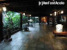 [P27] Obiecte de colectie in casa lui Jim Thomson » foto by station5*
 - 
<span class="allrVoted glyphicon glyphicon-heart hidden" id="av254498"></span>
<a class="m-l-10 hidden" id="sv254498" onclick="voting_Foto_DelVot(,254498,3625)" role="button">șterge vot <span class="glyphicon glyphicon-remove"></span></a>
<a id="v9254498" class=" c-red"  onclick="voting_Foto_SetVot(254498)" role="button"><span class="glyphicon glyphicon-heart-empty"></span> <b>LIKE</b> = Votează poza</a> <img class="hidden"  id="f254498W9" src="/imagini/loader.gif" border="0" /><span class="AjErrMes hidden" id="e254498ErM"></span>