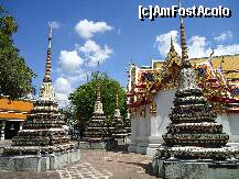 [P06] Una din curtile templului lui Buddha culcat » foto by station5*
 - 
<span class="allrVoted glyphicon glyphicon-heart hidden" id="av254464"></span>
<a class="m-l-10 hidden" id="sv254464" onclick="voting_Foto_DelVot(,254464,3625)" role="button">șterge vot <span class="glyphicon glyphicon-remove"></span></a>
<a id="v9254464" class=" c-red"  onclick="voting_Foto_SetVot(254464)" role="button"><span class="glyphicon glyphicon-heart-empty"></span> <b>LIKE</b> = Votează poza</a> <img class="hidden"  id="f254464W9" src="/imagini/loader.gif" border="0" /><span class="AjErrMes hidden" id="e254464ErM"></span>