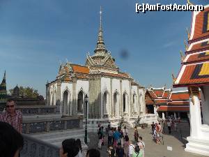 [P42] Phra Viharn Yod - Wat Phra Kaeo » foto by mprofeanu
 - 
<span class="allrVoted glyphicon glyphicon-heart hidden" id="av622148"></span>
<a class="m-l-10 hidden" id="sv622148" onclick="voting_Foto_DelVot(,622148,3625)" role="button">șterge vot <span class="glyphicon glyphicon-remove"></span></a>
<a id="v9622148" class=" c-red"  onclick="voting_Foto_SetVot(622148)" role="button"><span class="glyphicon glyphicon-heart-empty"></span> <b>LIKE</b> = Votează poza</a> <img class="hidden"  id="f622148W9" src="/imagini/loader.gif" border="0" /><span class="AjErrMes hidden" id="e622148ErM"></span>
