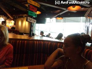 [P22] într-un restaurant din mall » foto by robert
 - 
<span class="allrVoted glyphicon glyphicon-heart hidden" id="av609168"></span>
<a class="m-l-10 hidden" id="sv609168" onclick="voting_Foto_DelVot(,609168,3625)" role="button">șterge vot <span class="glyphicon glyphicon-remove"></span></a>
<a id="v9609168" class=" c-red"  onclick="voting_Foto_SetVot(609168)" role="button"><span class="glyphicon glyphicon-heart-empty"></span> <b>LIKE</b> = Votează poza</a> <img class="hidden"  id="f609168W9" src="/imagini/loader.gif" border="0" /><span class="AjErrMes hidden" id="e609168ErM"></span>