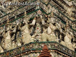 [P34] Wat Arun; detalii » foto by crismis
 - 
<span class="allrVoted glyphicon glyphicon-heart hidden" id="av1362819"></span>
<a class="m-l-10 hidden" id="sv1362819" onclick="voting_Foto_DelVot(,1362819,3625)" role="button">șterge vot <span class="glyphicon glyphicon-remove"></span></a>
<a id="v91362819" class=" c-red"  onclick="voting_Foto_SetVot(1362819)" role="button"><span class="glyphicon glyphicon-heart-empty"></span> <b>LIKE</b> = Votează poza</a> <img class="hidden"  id="f1362819W9" src="/imagini/loader.gif" border="0" /><span class="AjErrMes hidden" id="e1362819ErM"></span>