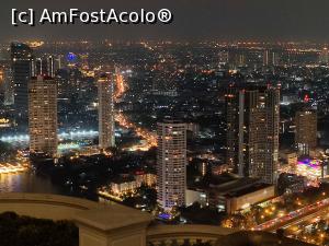 [P11] Lebua at State Tower; view » foto by crismis
 - 
<span class="allrVoted glyphicon glyphicon-heart hidden" id="av1364452"></span>
<a class="m-l-10 hidden" id="sv1364452" onclick="voting_Foto_DelVot(,1364452,3625)" role="button">șterge vot <span class="glyphicon glyphicon-remove"></span></a>
<a id="v91364452" class=" c-red"  onclick="voting_Foto_SetVot(1364452)" role="button"><span class="glyphicon glyphicon-heart-empty"></span> <b>LIKE</b> = Votează poza</a> <img class="hidden"  id="f1364452W9" src="/imagini/loader.gif" border="0" /><span class="AjErrMes hidden" id="e1364452ErM"></span>