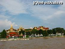 [P01] Marele Palat vazut de pe Chao Praya » foto by lizuk
 - 
<span class="allrVoted glyphicon glyphicon-heart hidden" id="av24856"></span>
<a class="m-l-10 hidden" id="sv24856" onclick="voting_Foto_DelVot(,24856,3625)" role="button">șterge vot <span class="glyphicon glyphicon-remove"></span></a>
<a id="v924856" class=" c-red"  onclick="voting_Foto_SetVot(24856)" role="button"><span class="glyphicon glyphicon-heart-empty"></span> <b>LIKE</b> = Votează poza</a> <img class="hidden"  id="f24856W9" src="/imagini/loader.gif" border="0" /><span class="AjErrMes hidden" id="e24856ErM"></span>