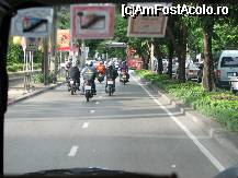 [P49] Mijlocul de transport preferat de thailandezi -scuterul » foto by lizuk
 - 
<span class="allrVoted glyphicon glyphicon-heart hidden" id="av24904"></span>
<a class="m-l-10 hidden" id="sv24904" onclick="voting_Foto_DelVot(,24904,3625)" role="button">șterge vot <span class="glyphicon glyphicon-remove"></span></a>
<a id="v924904" class=" c-red"  onclick="voting_Foto_SetVot(24904)" role="button"><span class="glyphicon glyphicon-heart-empty"></span> <b>LIKE</b> = Votează poza</a> <img class="hidden"  id="f24904W9" src="/imagini/loader.gif" border="0" /><span class="AjErrMes hidden" id="e24904ErM"></span>
