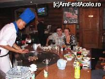 [P50] La un restaurant japonez - mancarea e pregatita in fata ochilor nostri (al meu, unul, carpit la spitalul thailandez) » foto by lizuk
 - 
<span class="allrVoted glyphicon glyphicon-heart hidden" id="av24905"></span>
<a class="m-l-10 hidden" id="sv24905" onclick="voting_Foto_DelVot(,24905,3625)" role="button">șterge vot <span class="glyphicon glyphicon-remove"></span></a>
<a id="v924905" class=" c-red"  onclick="voting_Foto_SetVot(24905)" role="button"><span class="glyphicon glyphicon-heart-empty"></span> <b>LIKE</b> = Votează poza</a> <img class="hidden"  id="f24905W9" src="/imagini/loader.gif" border="0" /><span class="AjErrMes hidden" id="e24905ErM"></span>